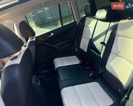 Белый Фольксваген Тигуан, объемом двигателя 2 л и пробегом 190 тыс. км за 11999 $, фото 13 на Automoto.ua