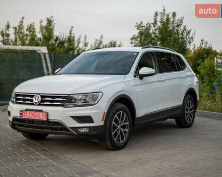 Білий Фольксваген Тігуан, об'ємом двигуна 2 л та пробігом 169 тис. км за 20900 $, фото 7 на Automoto.ua