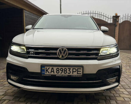 Белый Фольксваген Тигуан, объемом двигателя 1.97 л и пробегом 189 тыс. км за 25600 $, фото 1 на Automoto.ua
