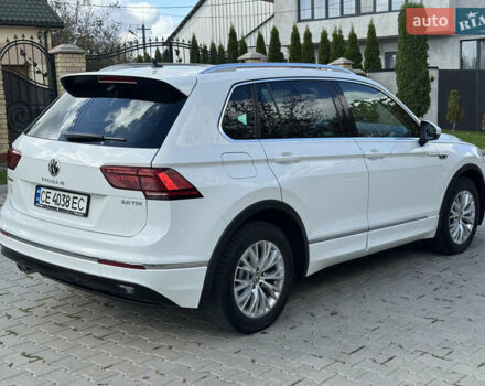 Белый Фольксваген Тигуан, объемом двигателя 1.97 л и пробегом 179 тыс. км за 25500 $, фото 3 на Automoto.ua