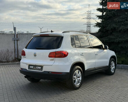 Белый Фольксваген Тигуан, объемом двигателя 1.98 л и пробегом 108 тыс. км за 14500 $, фото 5 на Automoto.ua