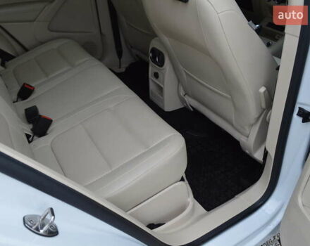 Белый Фольксваген Тигуан, объемом двигателя 1.98 л и пробегом 82 тыс. км за 15600 $, фото 15 на Automoto.ua