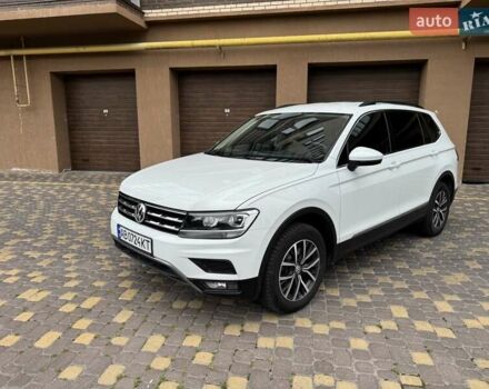 Білий Фольксваген Тігуан, об'ємом двигуна 1.98 л та пробігом 163 тис. км за 17799 $, фото 3 на Automoto.ua