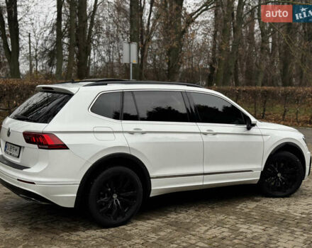 Белый Фольксваген Тигуан, объемом двигателя 2 л и пробегом 120 тыс. км за 22200 $, фото 7 на Automoto.ua