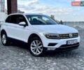 Фольксваген Тигуан 2017 в Днепре (Днепропетровске) на Automoto.ua Белый Фольксваген Тигуан, объемом двигателя 1.98 л и пробегом 88 тыс. км за 24900 $, фото 6 на Automoto.ua
