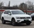 Белый Фольксваген Тигуан, объемом двигателя 2 л и пробегом 177 тыс. км за 17499 $, фото 1 на Automoto.ua