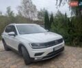 Белый Фольксваген Тигуан, объемом двигателя 1.97 л и пробегом 355 тыс. км за 19000 $, фото 1 на Automoto.ua