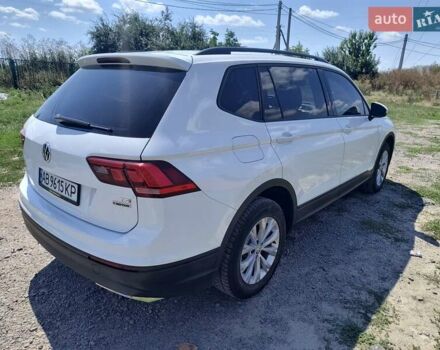 Білий Фольксваген Тігуан, об'ємом двигуна 1.98 л та пробігом 147 тис. км за 21000 $, фото 9 на Automoto.ua
