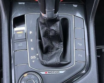 Белый Фольксваген Тигуан, объемом двигателя 1.97 л и пробегом 114 тыс. км за 28000 $, фото 10 на Automoto.ua