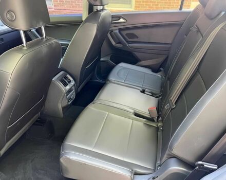 Белый Фольксваген Тигуан, объемом двигателя 2 л и пробегом 35 тыс. км за 13000 $, фото 12 на Automoto.ua