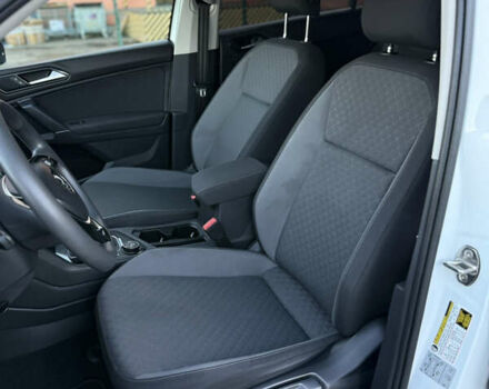 Белый Фольксваген Тигуан, объемом двигателя 1.98 л и пробегом 183 тыс. км за 15750 $, фото 10 на Automoto.ua