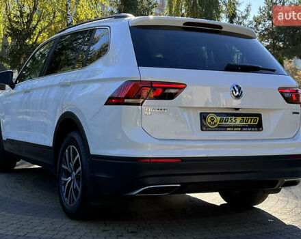 Білий Фольксваген Тігуан, об'ємом двигуна 0 л та пробігом 99 тис. км за 19900 $, фото 4 на Automoto.ua