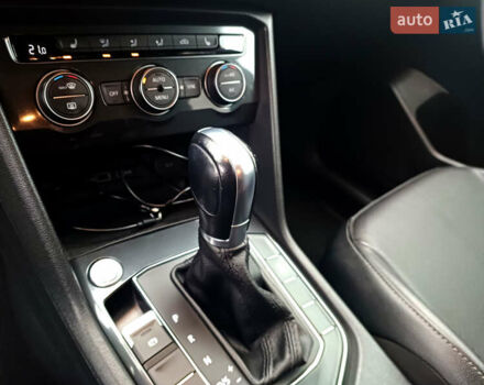 Білий Фольксваген Тігуан, об'ємом двигуна 2 л та пробігом 145 тис. км за 23600 $, фото 41 на Automoto.ua