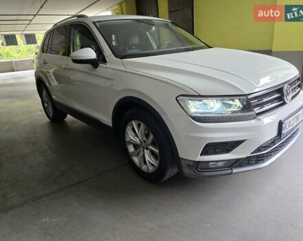 Белый Фольксваген Тигуан, объемом двигателя 2 л и пробегом 102 тыс. км за 25500 $, фото 5 на Automoto.ua
