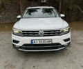 Білий Фольксваген Тігуан, об'ємом двигуна 1.98 л та пробігом 180 тис. км за 28700 $, фото 2 на Automoto.ua