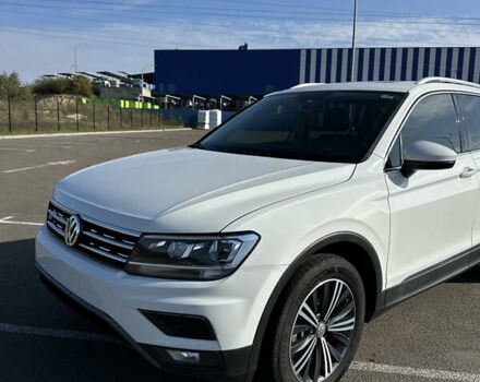 Белый Фольксваген Тигуан, объемом двигателя 2 л и пробегом 192 тыс. км за 17200 $, фото 30 на Automoto.ua