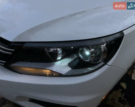 Белый Фольксваген Тигуан, объемом двигателя 1.98 л и пробегом 135 тыс. км за 12899 $, фото 31 на Automoto.ua