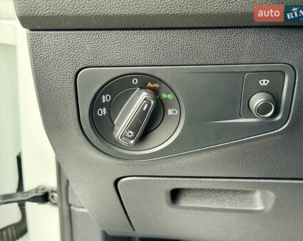 Білий Фольксваген Тігуан, об'ємом двигуна 2 л та пробігом 66 тис. км за 30999 $, фото 55 на Automoto.ua