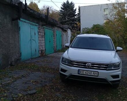 Білий Фольксваген Тігуан, об'ємом двигуна 2 л та пробігом 60 тис. км за 20500 $, фото 1 на Automoto.ua