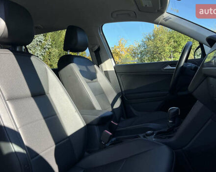 Белый Фольксваген Тигуан, объемом двигателя 0 л и пробегом 99 тыс. км за 19900 $, фото 20 на Automoto.ua