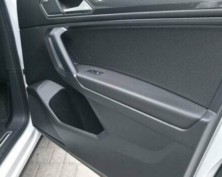 Білий Фольксваген Тігуан, об'ємом двигуна 1.97 л та пробігом 170 тис. км за 35000 $, фото 33 на Automoto.ua