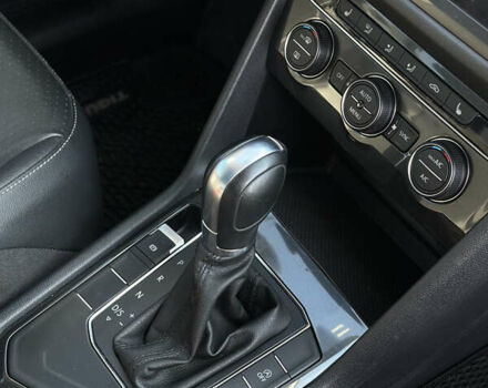 Белый Фольксваген Тигуан, объемом двигателя 2 л и пробегом 192 тыс. км за 17200 $, фото 44 на Automoto.ua