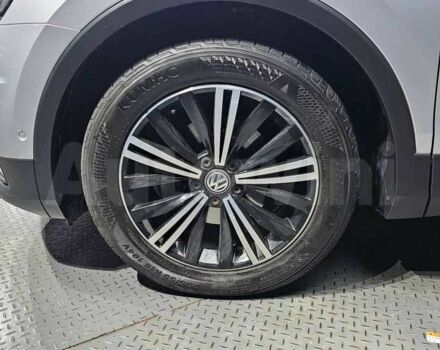 Белый Фольксваген Тигуан, объемом двигателя 2 л и пробегом 57 тыс. км за 16200 $, фото 15 на Automoto.ua