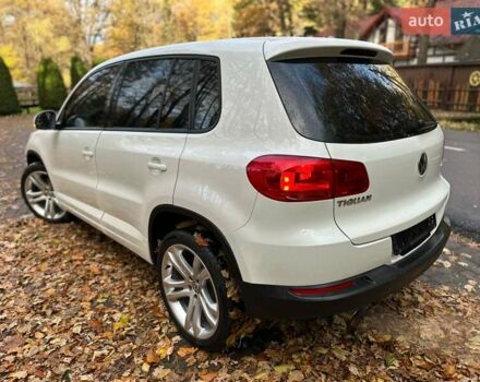 Белый Фольксваген Тигуан, объемом двигателя 1.98 л и пробегом 135 тыс. км за 12899 $, фото 29 на Automoto.ua