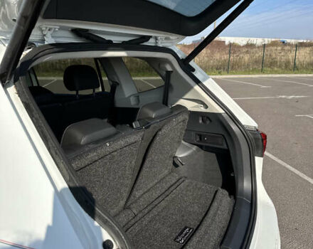 Белый Фольксваген Тигуан, объемом двигателя 2 л и пробегом 192 тыс. км за 17200 $, фото 36 на Automoto.ua