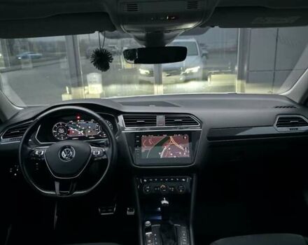 Білий Фольксваген Тігуан, об'ємом двигуна 1.97 л та пробігом 170 тис. км за 35000 $, фото 19 на Automoto.ua