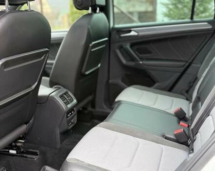 Білий Фольксваген Тігуан, об'ємом двигуна 1.98 л та пробігом 160 тис. км за 29800 $, фото 9 на Automoto.ua