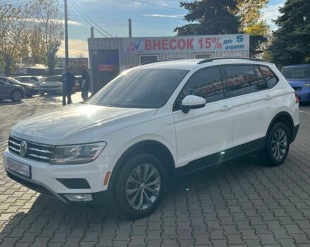 Белый Фольксваген Тигуан, объемом двигателя 2 л и пробегом 115 тыс. км за 17900 $, фото 2 на Automoto.ua