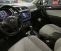 Белый Фольксваген Тигуан, объемом двигателя 2 л и пробегом 142 тыс. км за 21699 $, фото 5 на Automoto.ua