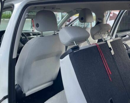 Белый Фольксваген Тигуан, объемом двигателя 2 л и пробегом 198 тыс. км за 16000 $, фото 12 на Automoto.ua