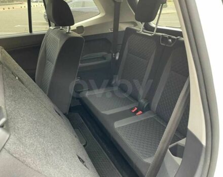 Белый Фольксваген Тигуан, объемом двигателя 2 л и пробегом 101 тыс. км за 15500 $, фото 9 на Automoto.ua