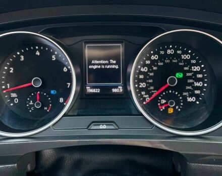 Белый Фольксваген Тигуан, объемом двигателя 2 л и пробегом 198 тыс. км за 16000 $, фото 3 на Automoto.ua