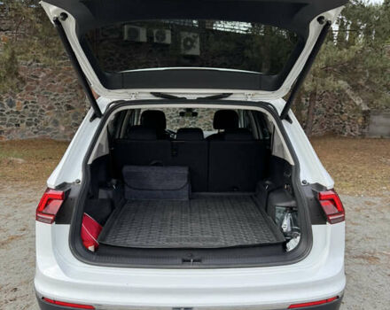 Білий Фольксваген Тігуан, об'ємом двигуна 1.98 л та пробігом 180 тис. км за 28700 $, фото 6 на Automoto.ua