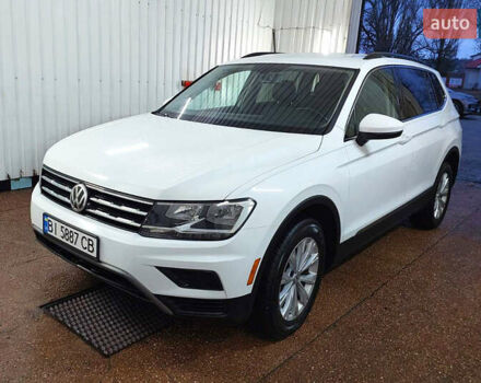 Білий Фольксваген Тігуан, об'ємом двигуна 2 л та пробігом 145 тис. км за 23600 $, фото 67 на Automoto.ua