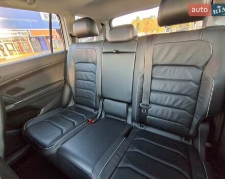 Білий Фольксваген Тігуан, об'ємом двигуна 2 л та пробігом 120 тис. км за 23400 $, фото 25 на Automoto.ua