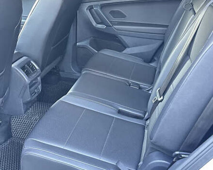 Белый Фольксваген Тигуан, объемом двигателя 1.98 л и пробегом 123 тыс. км за 23000 $, фото 6 на Automoto.ua