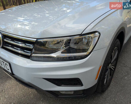 Белый Фольксваген Тигуан, объемом двигателя 1.98 л и пробегом 100 тыс. км за 23100 $, фото 7 на Automoto.ua