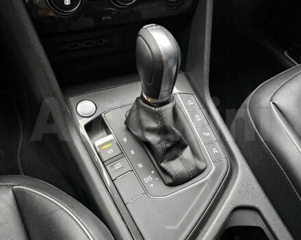 Белый Фольксваген Тигуан, объемом двигателя 2 л и пробегом 57 тыс. км за 16200 $, фото 7 на Automoto.ua