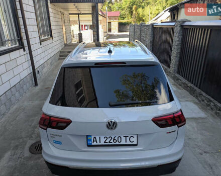 Белый Фольксваген Тигуан, объемом двигателя 1.98 л и пробегом 100 тыс. км за 23100 $, фото 27 на Automoto.ua