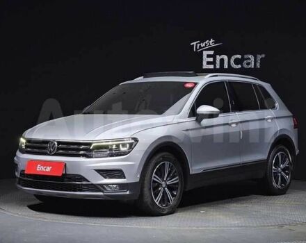 Белый Фольксваген Тигуан, объемом двигателя 2 л и пробегом 57 тыс. км за 16200 $, фото 1 на Automoto.ua