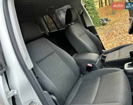 Белый Фольксваген Тигуан, объемом двигателя 1.98 л и пробегом 135 тыс. км за 12899 $, фото 35 на Automoto.ua