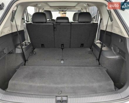 Белый Фольксваген Тигуан, объемом двигателя 2 л и пробегом 160 тыс. км за 18300 $, фото 12 на Automoto.ua