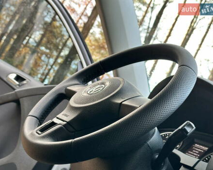 Белый Фольксваген Тигуан, объемом двигателя 1.98 л и пробегом 135 тыс. км за 12899 $, фото 9 на Automoto.ua