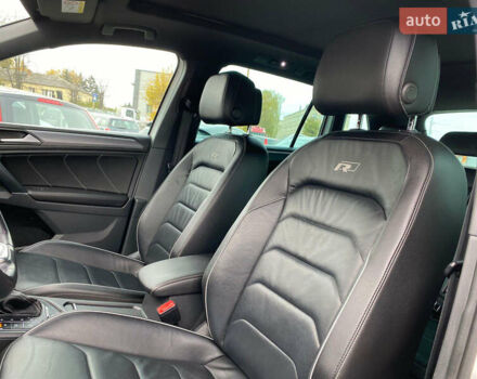 Білий Фольксваген Тігуан, об'ємом двигуна 2 л та пробігом 182 тис. км за 31600 $, фото 32 на Automoto.ua