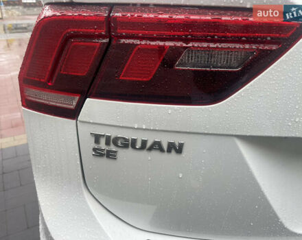 Белый Фольксваген Тигуан, объемом двигателя 1.98 л и пробегом 129 тыс. км за 17950 $, фото 14 на Automoto.ua