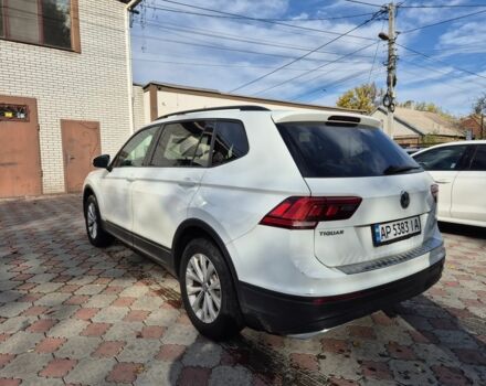 Белый Фольксваген Тигуан, объемом двигателя 2 л и пробегом 115 тыс. км за 16000 $, фото 3 на Automoto.ua